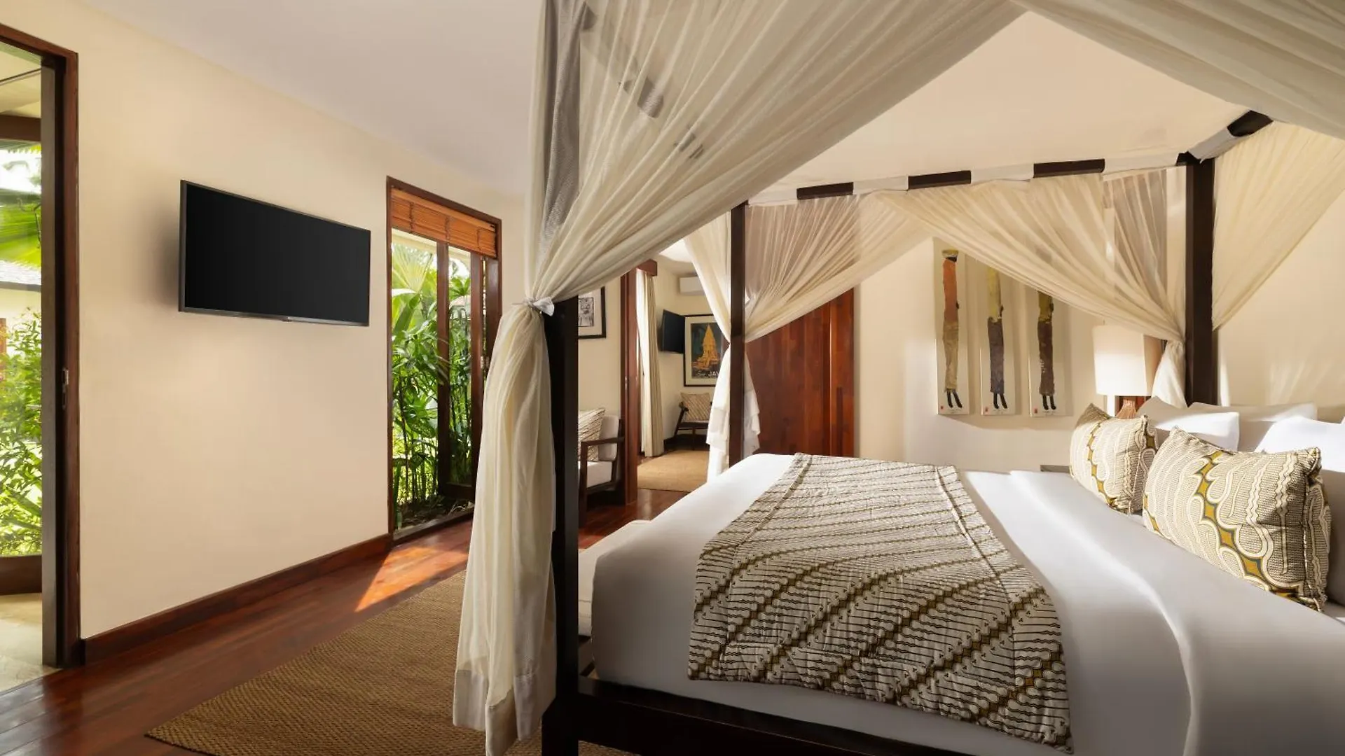 Villa The Suar Seminyak By Nakula